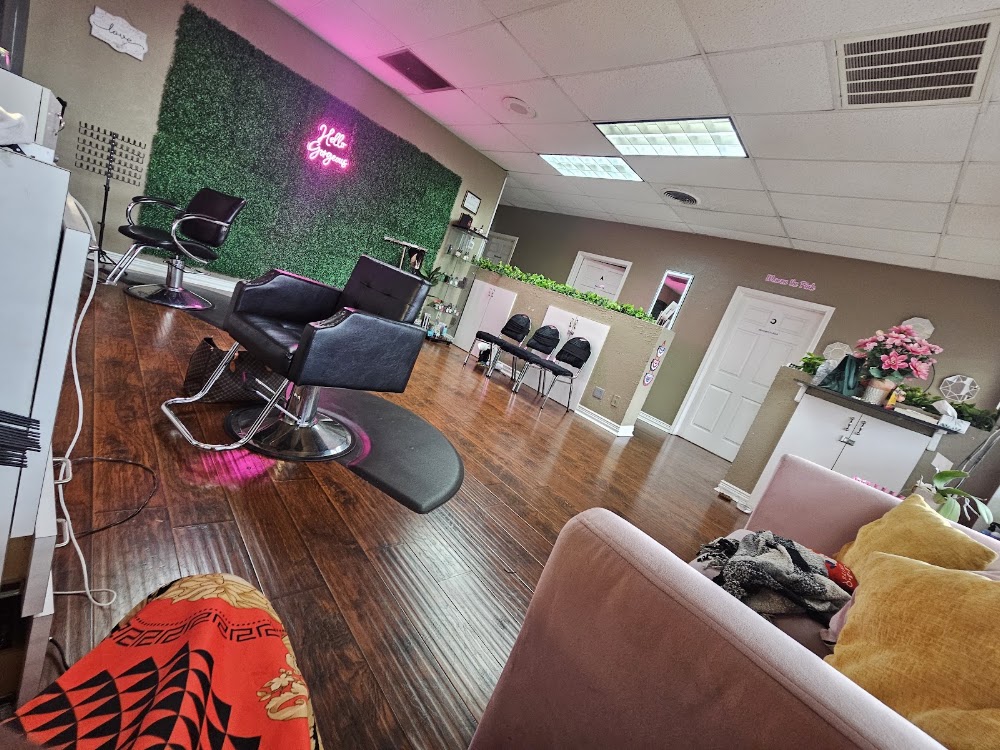 Caliz B Hair and Beauty Salon view 5
