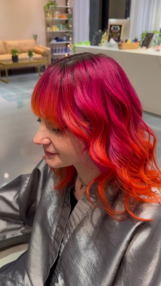 Capelli salon Frisco view 2