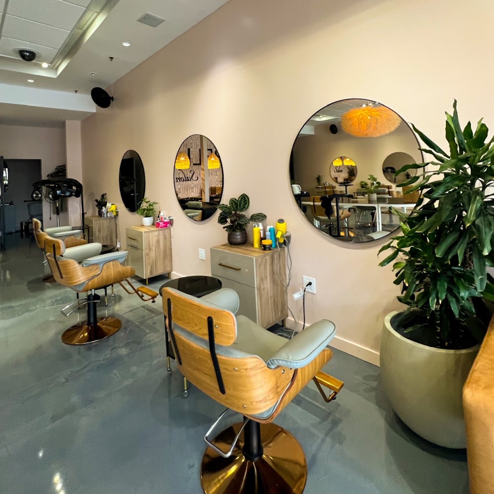 Capelli salon Frisco view 4