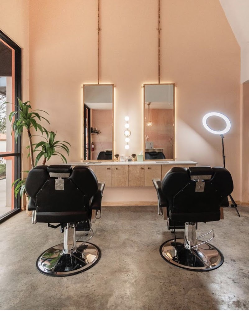 Casa de Hilo Boca Chica – Eyebrow Threading in Brownsville view 5