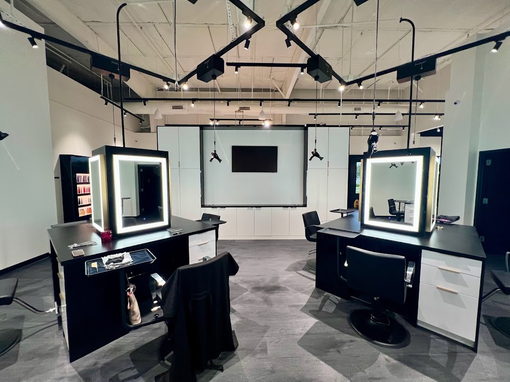 Celebrity Spa & Salon view 5