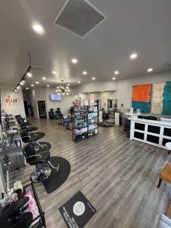Color Pop Salon view 3
