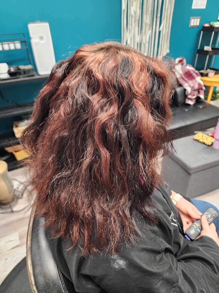 Color Pop Salon view 5