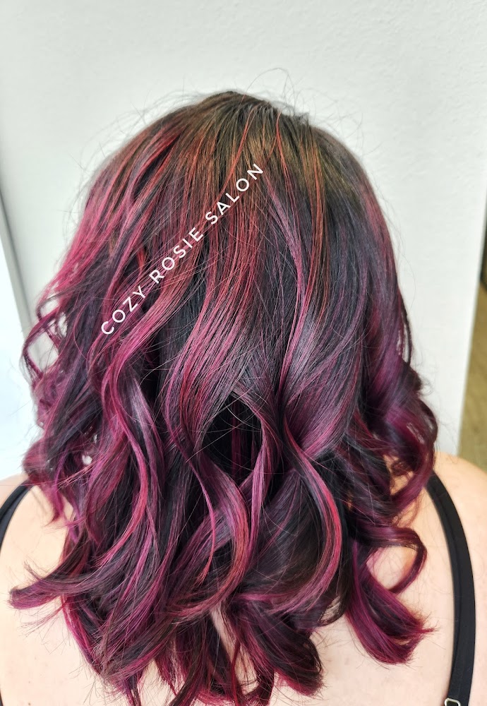 Cozy Rosie Salon view 2