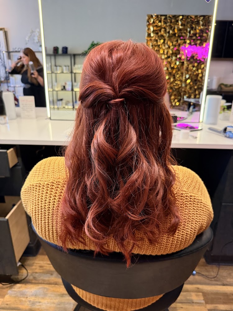 Craig Piatti Salon view 3