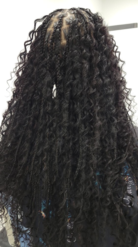CROWNZ & TRESSES Lashes, Brows, Bundles, Closures, Sew Ins, Wig Installs, Silk Press, Knotless, Locs & More view 2