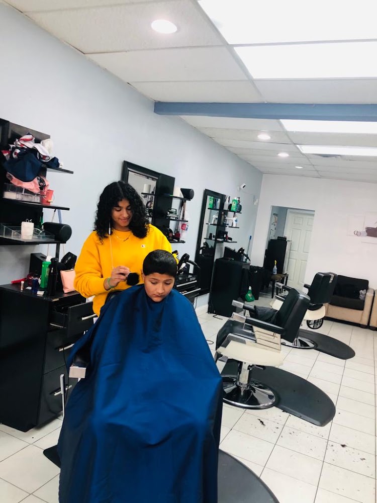 Daniels Beauty Salon primary photo