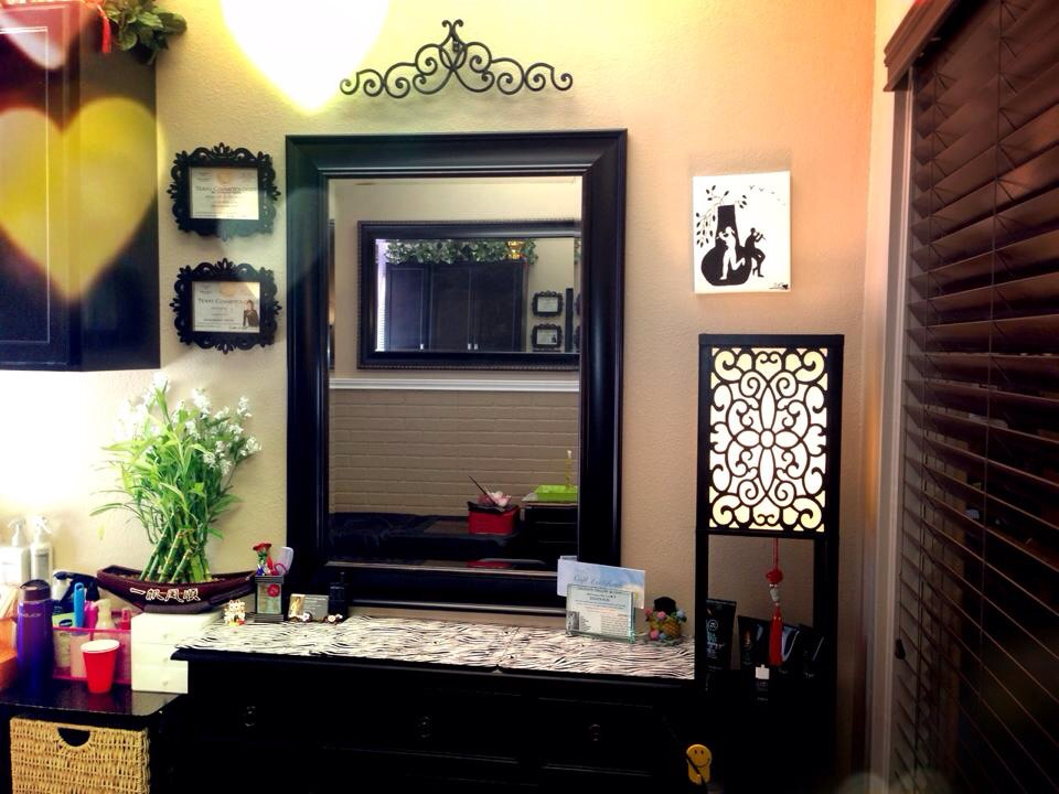 Danni's Salon & Spa primary photo