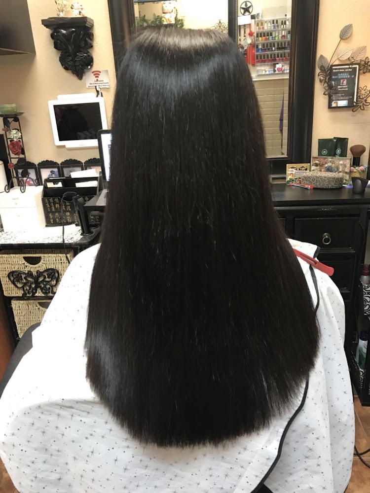 Danni's Salon & Spa view 3