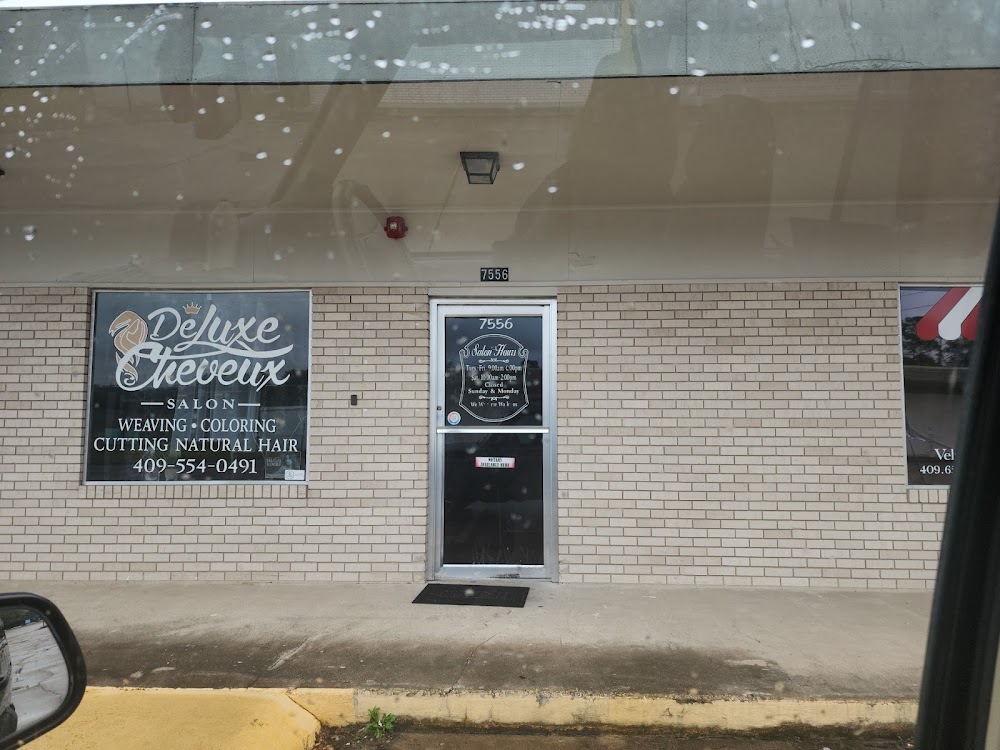 Deluxe Cheveux Salon view 2