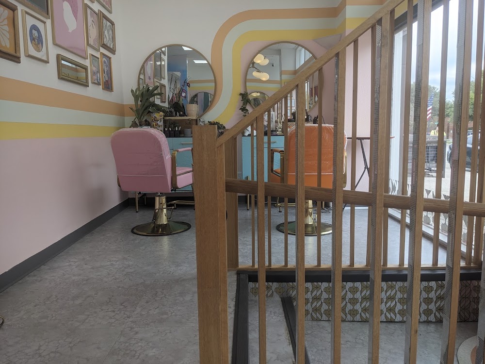 Dreamhouse Salon view 4