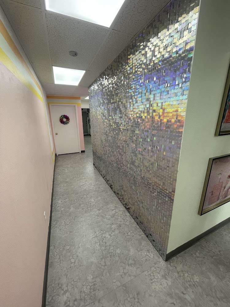 Dreamhouse Salon view 5