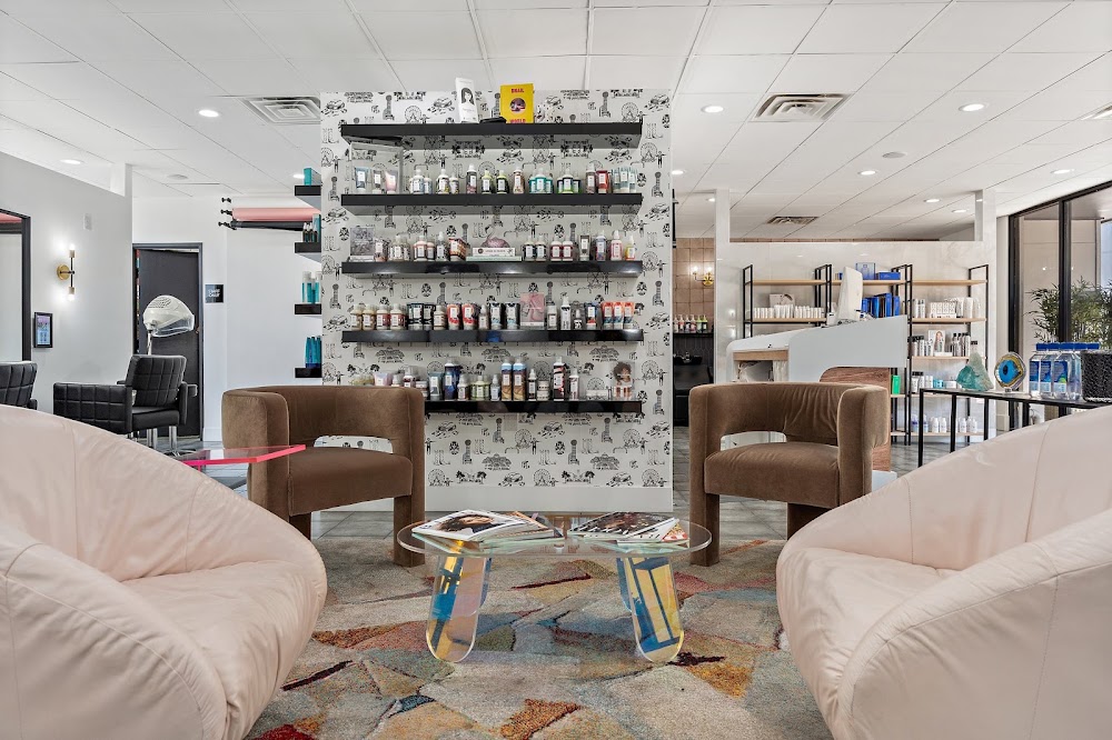 DUO Salon view 3