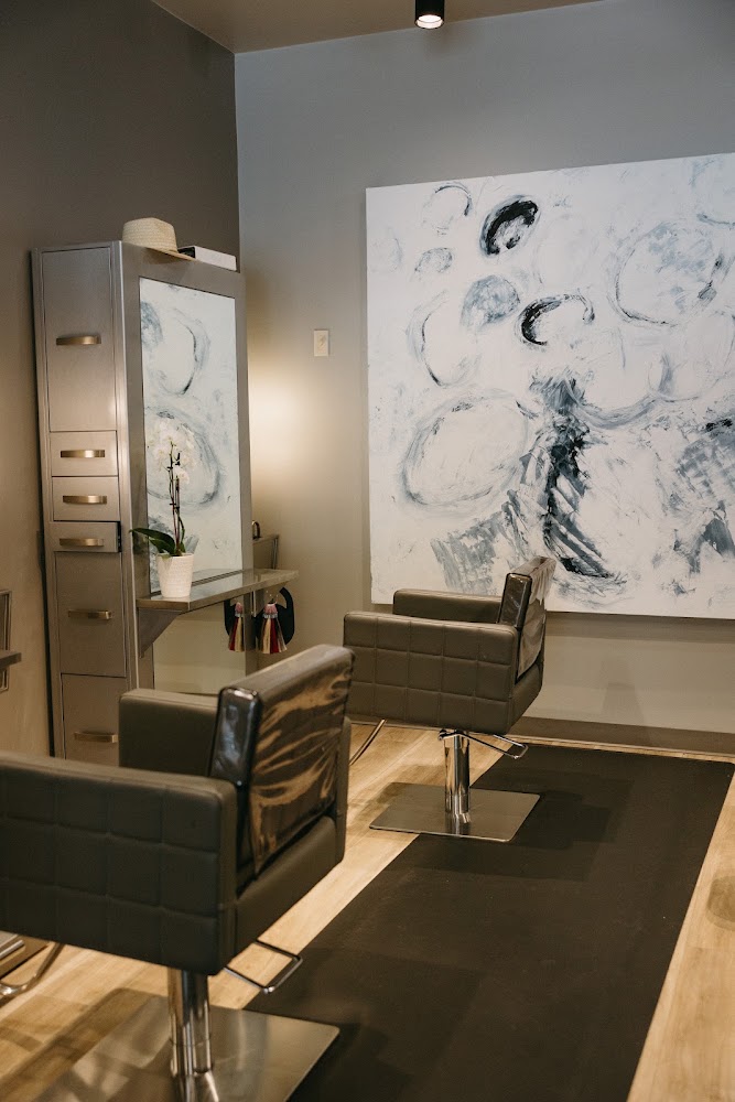 Eighty Three 0 Eight Salon view 3