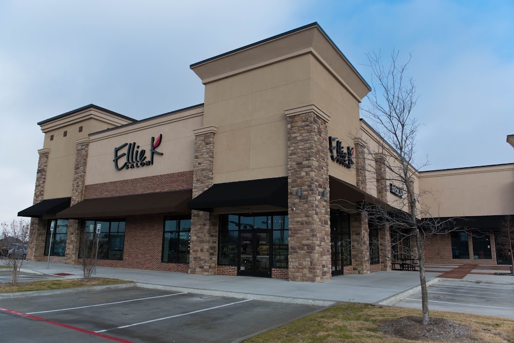 Ellie K Salon view 5