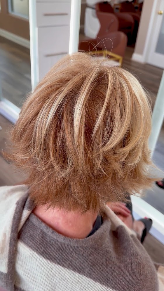 GLOSS & GLAM Hair Salon & Head Spa ✂ view 3