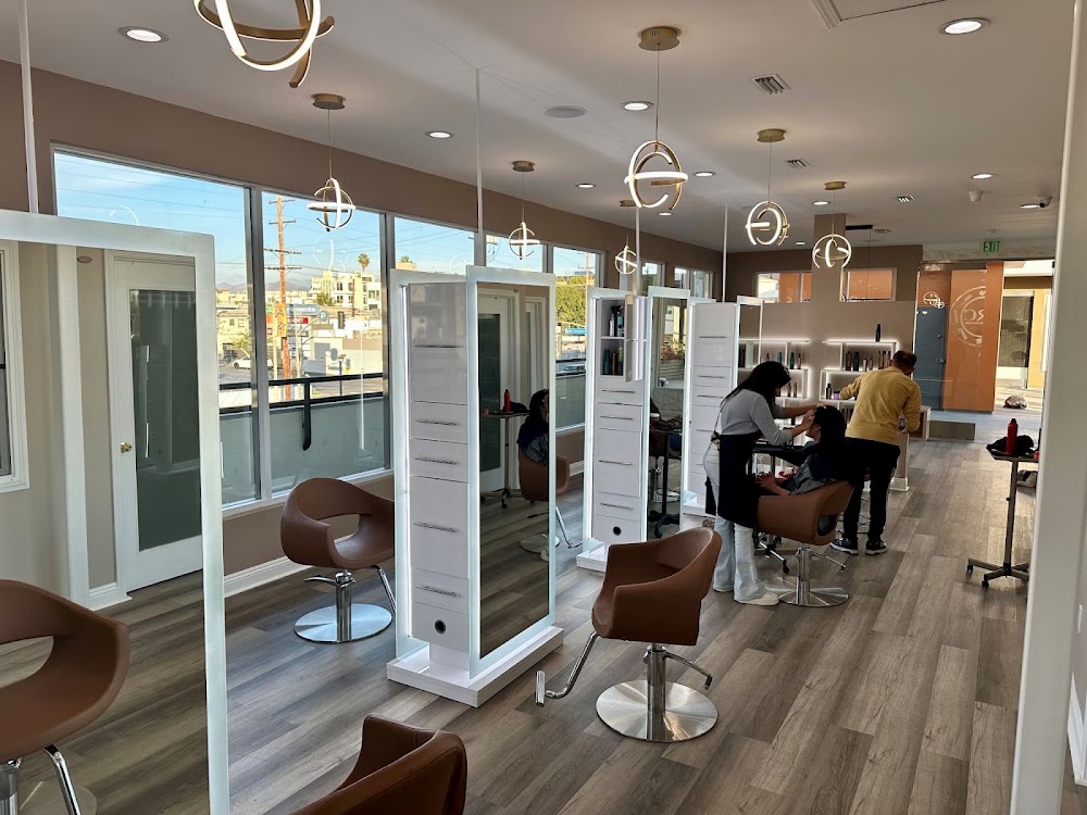 GLOSS & GLAM Hair Salon & Head Spa ✂ view 4