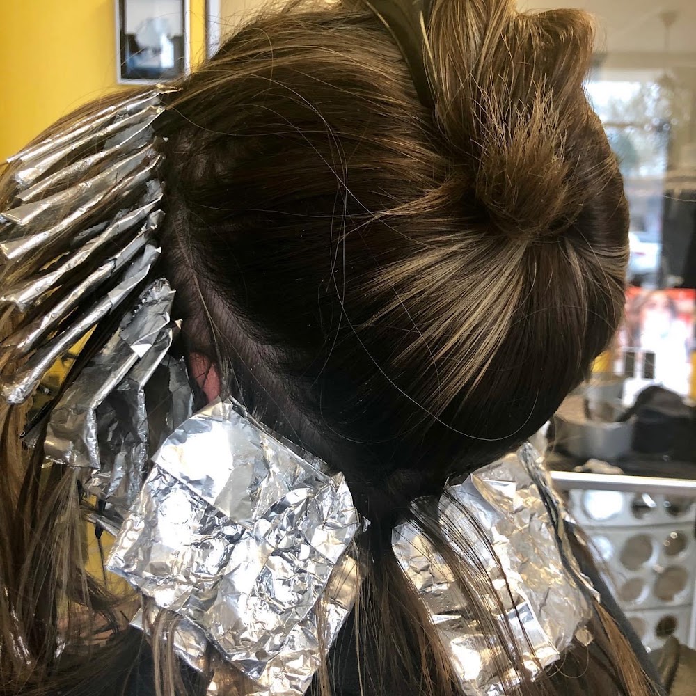 Hair N Color view 2