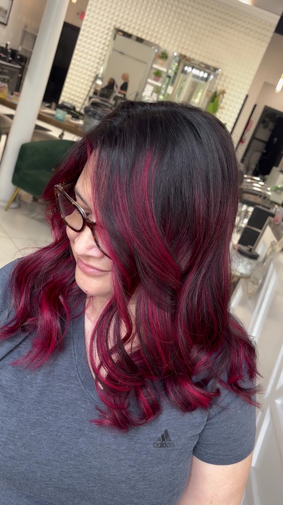 Hello Beautiful Signature Salon By Elisa view 3
