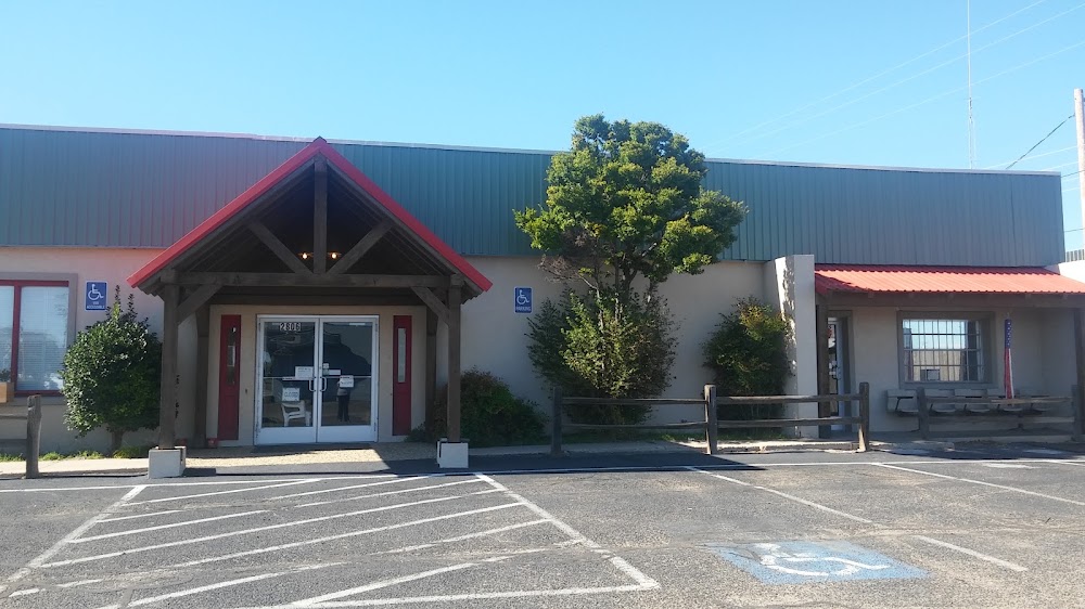 House of Cuts & Curls view 5