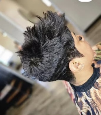 its.personal The Salon (natural hair, locs, silkpress, pixi cuts) view 3