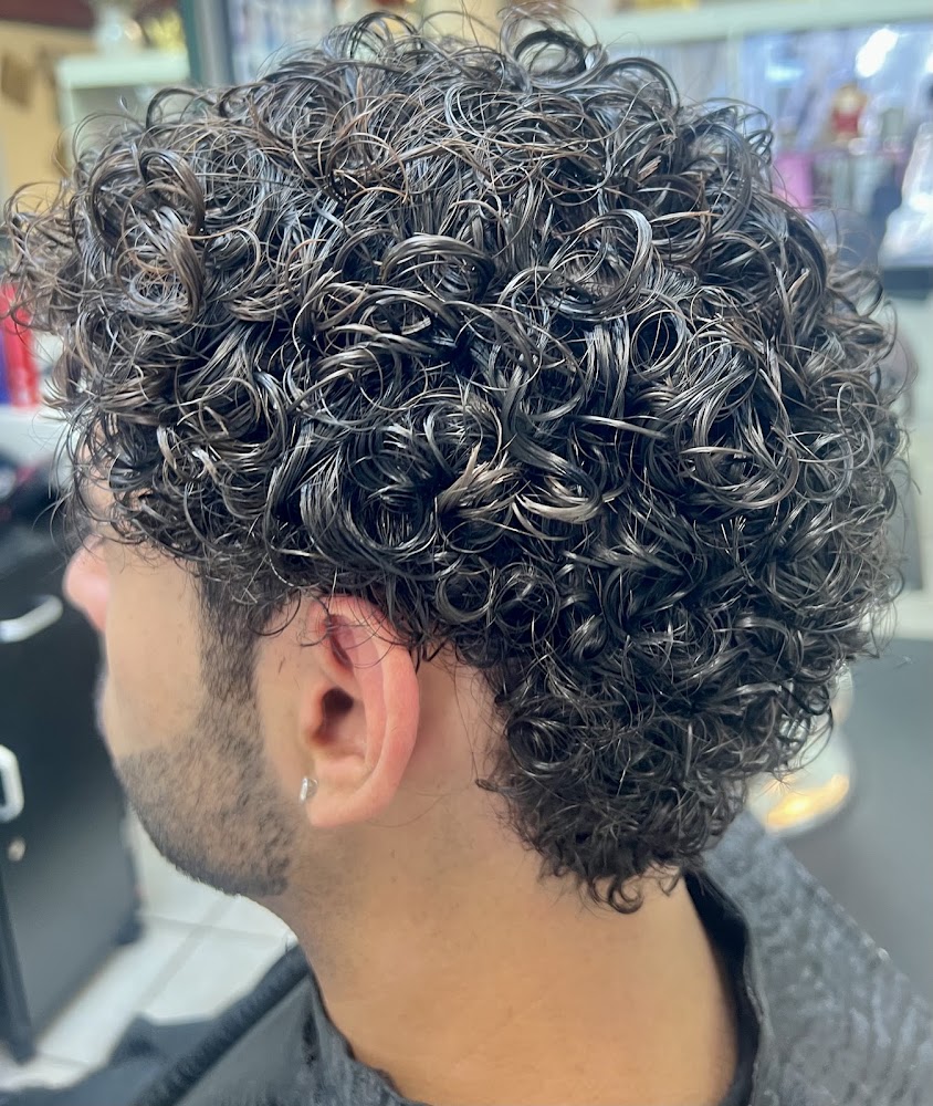 IVNI Hair Studio view 4