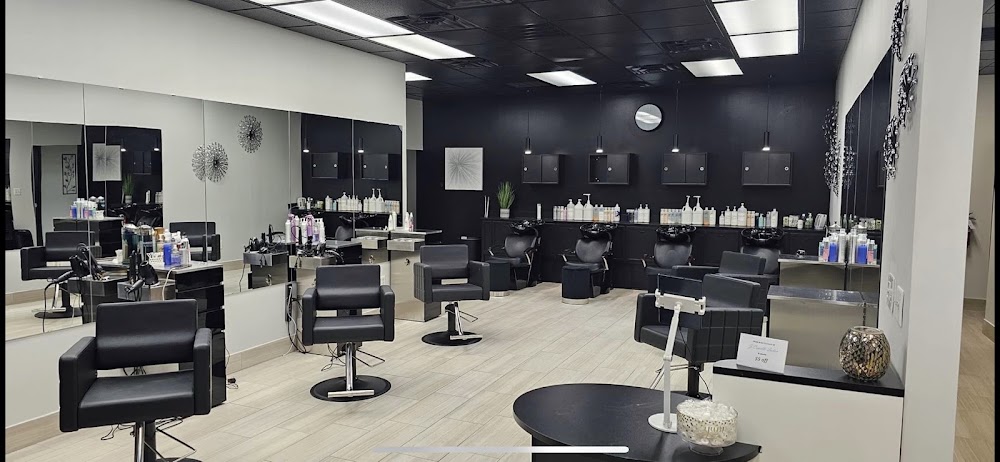 J.Capelli Salon & Suites view 3