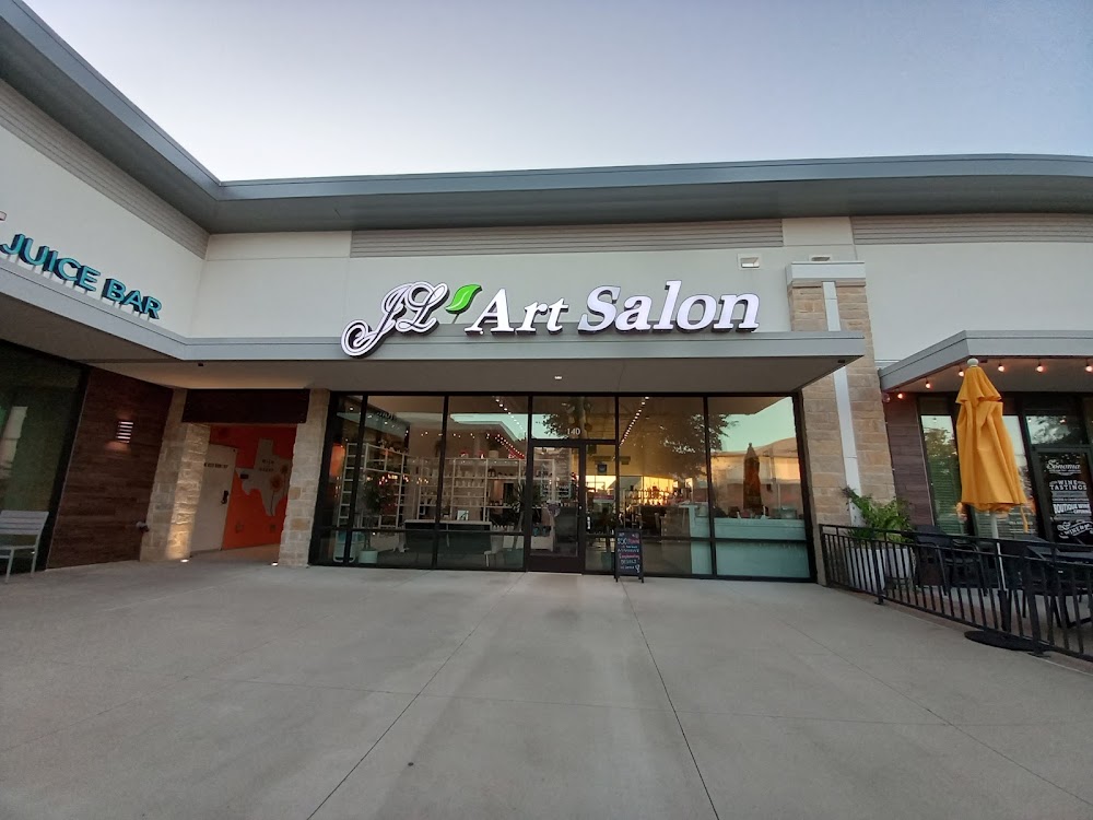 J L'Art Organic Salon view 4
