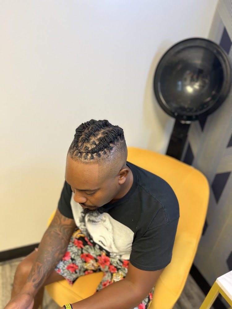 J’ohron’s Hair & Loc Spa Missouri City view 4