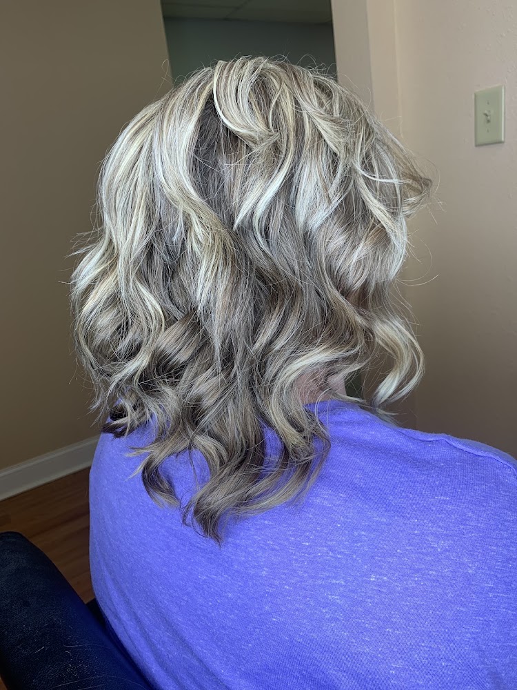 J Venture Salon view 3