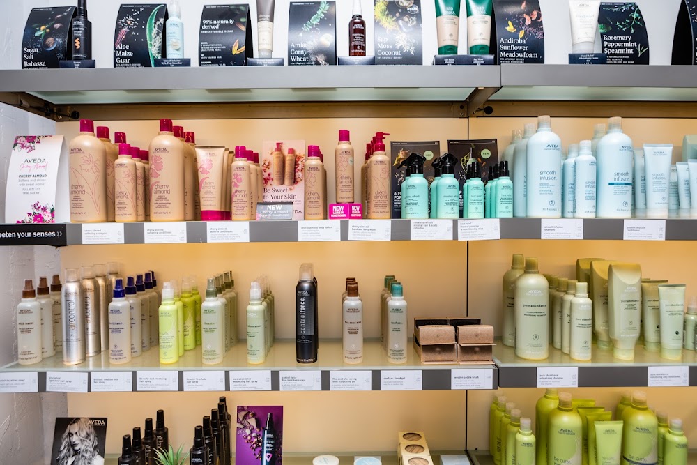 Jonas Aveda view 3