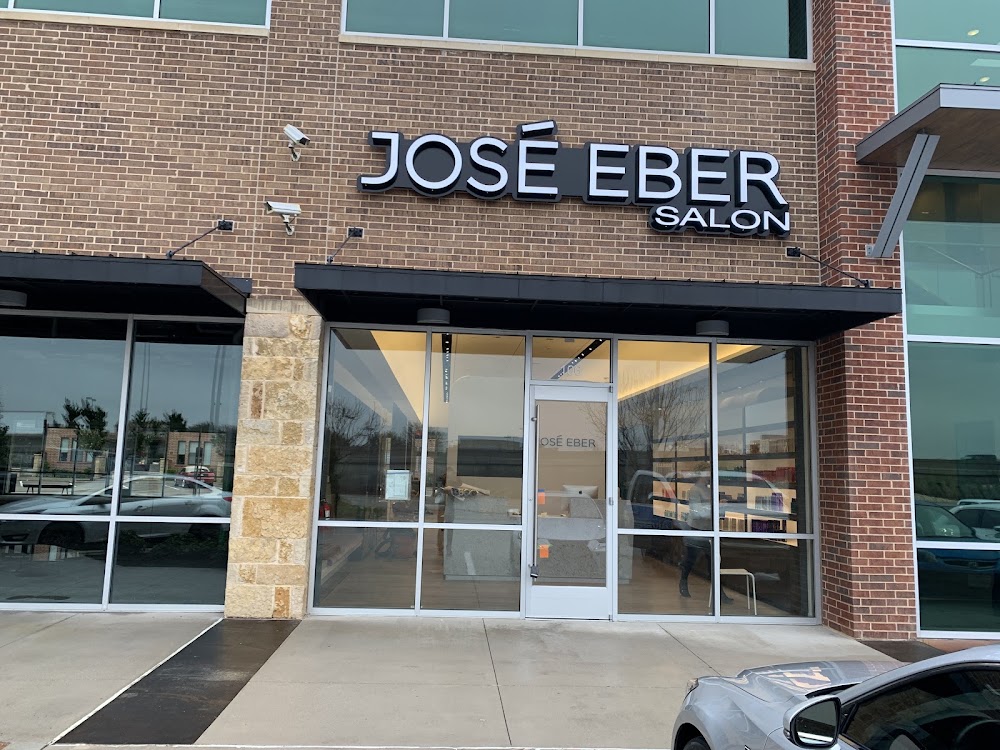 José Eber Salon view 2