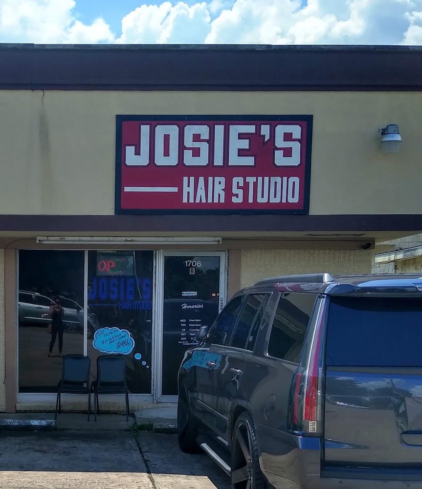 Josie's Barber Hair studio view 2