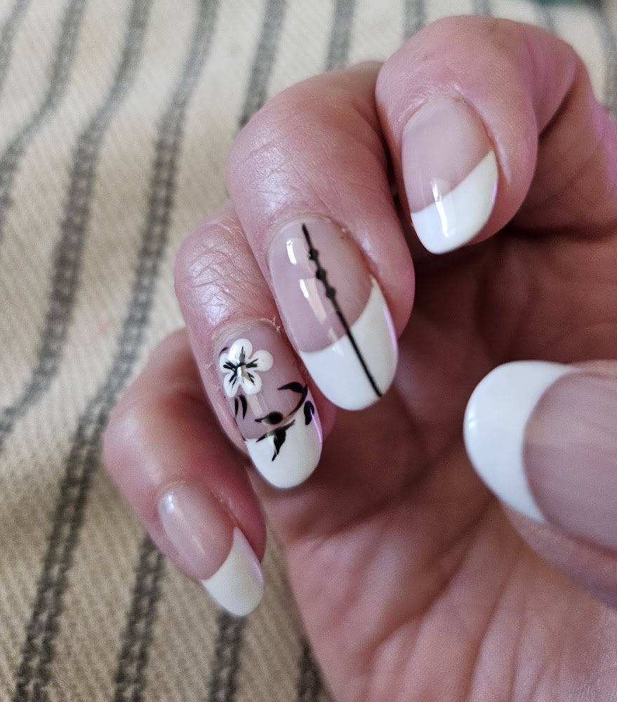 JUST PEACHY NAILS & LASHES view 5
