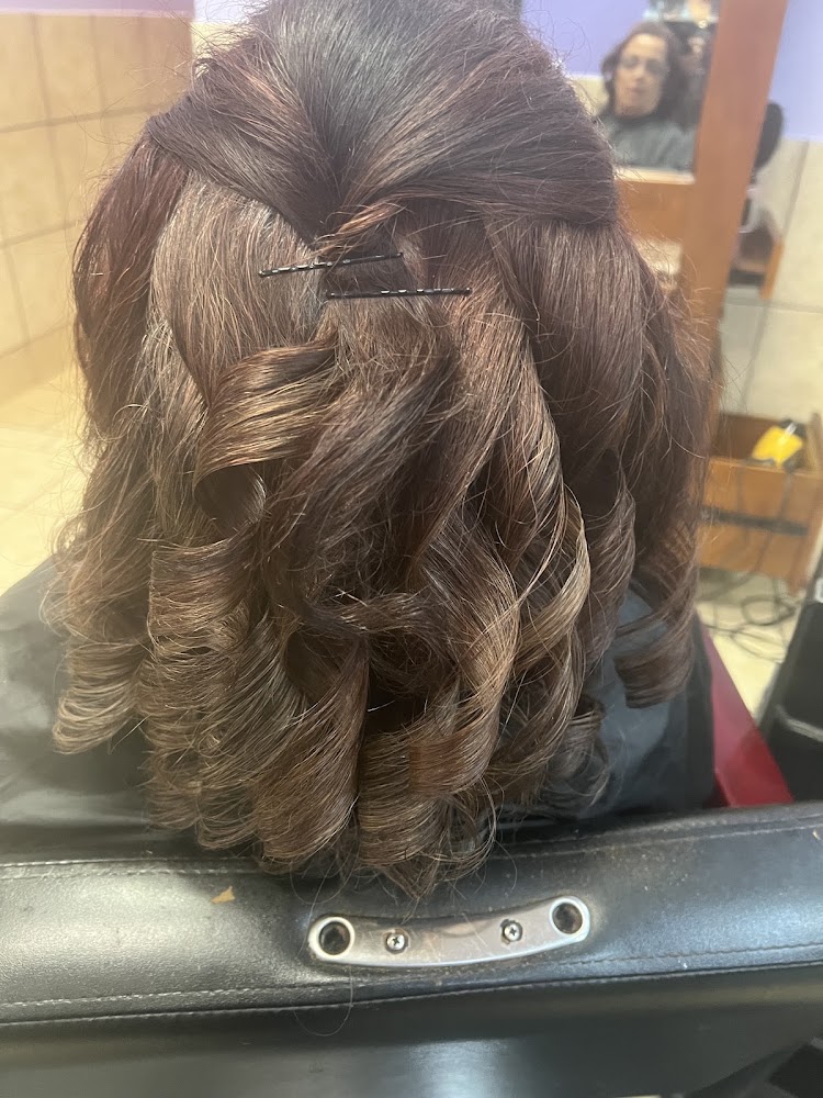 Kaya Salons view 5