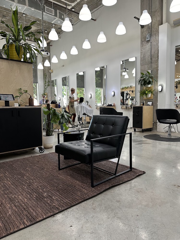 Keith Kristofer Salon view 3