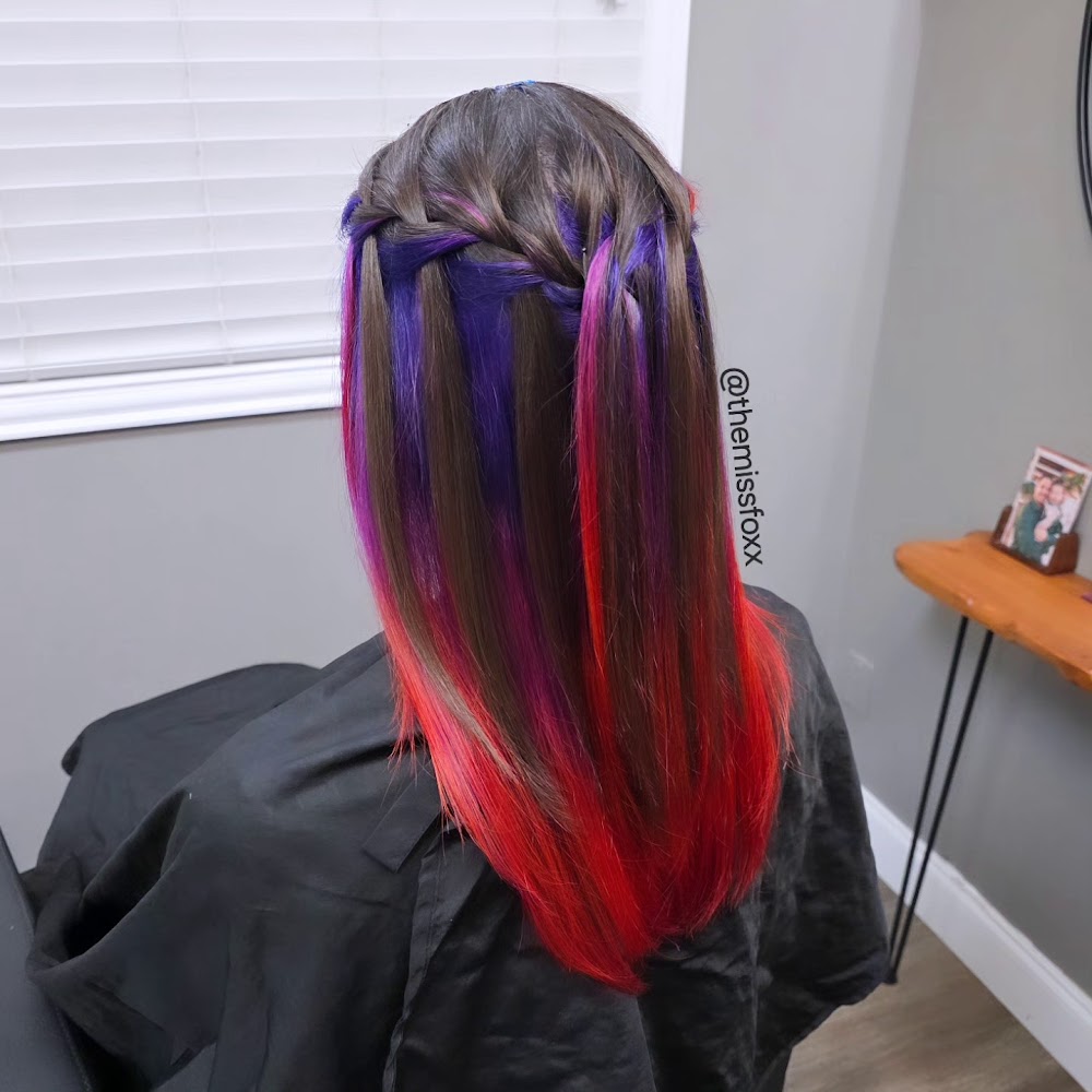 Linsey's Beauty Bar view 3