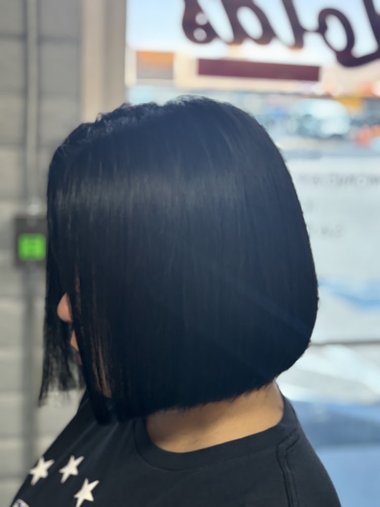Lola's Hair Salón view 5