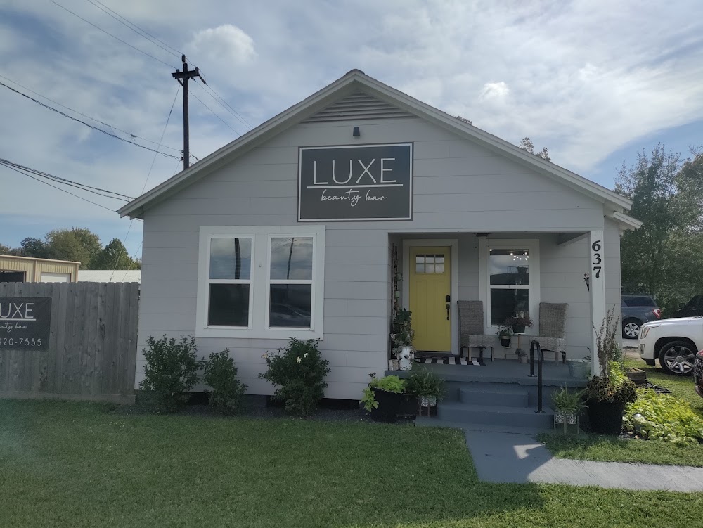 Luxe Beauty Bar primary photo