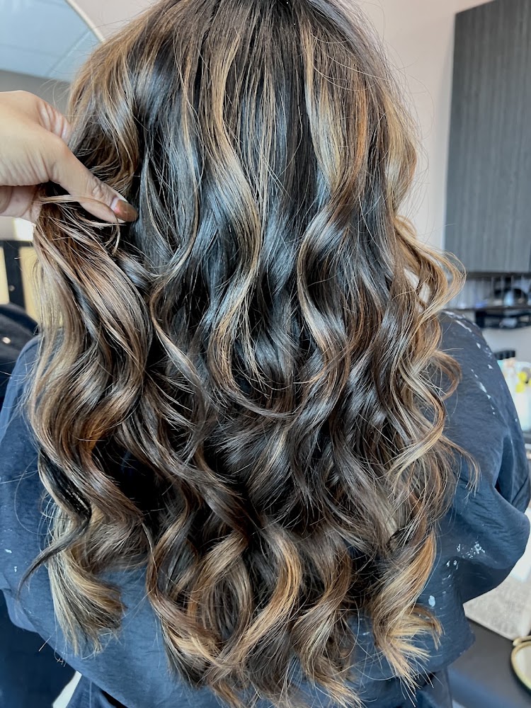 Luxe & Legacy Salon view 5
