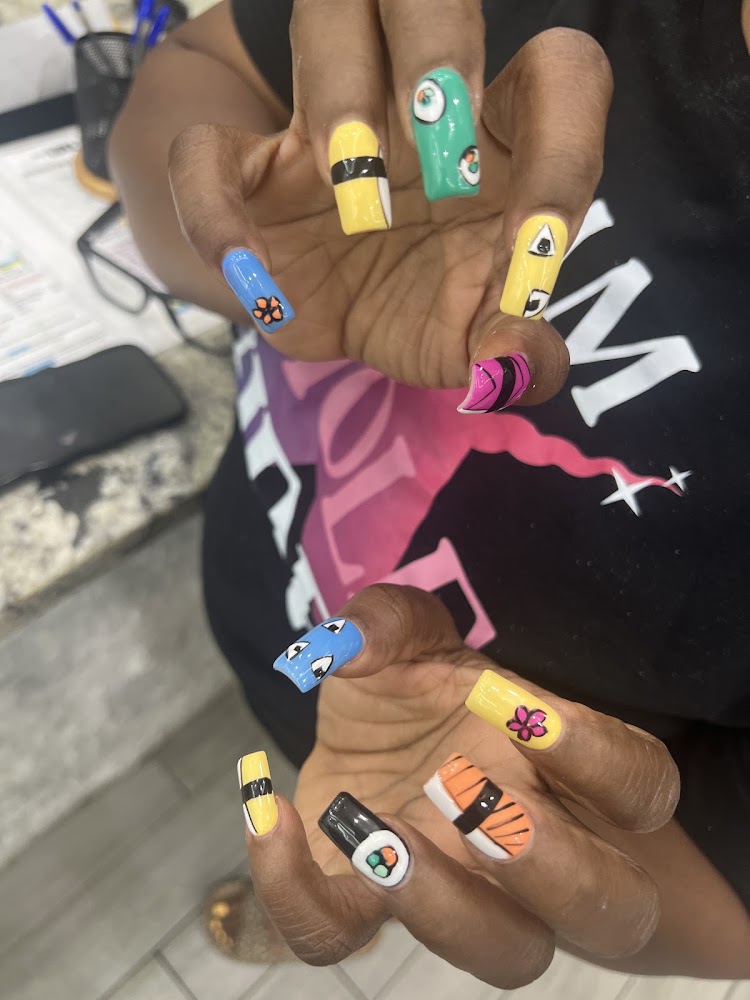 Luxe Nail Bar view 5