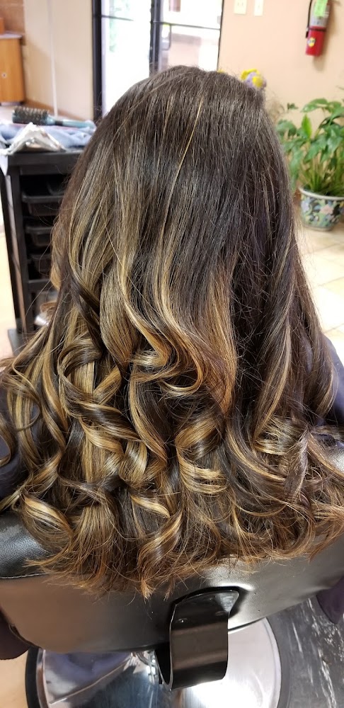 Magic Touch Hair view 5