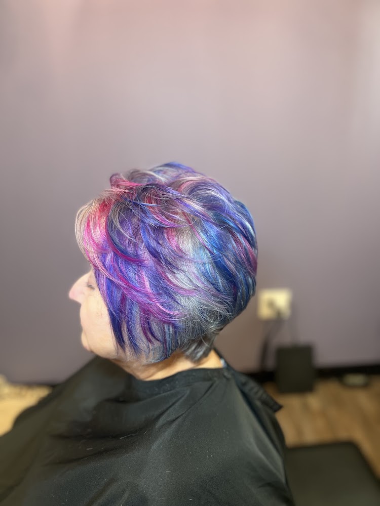 Mahalo Hair Studio view 4