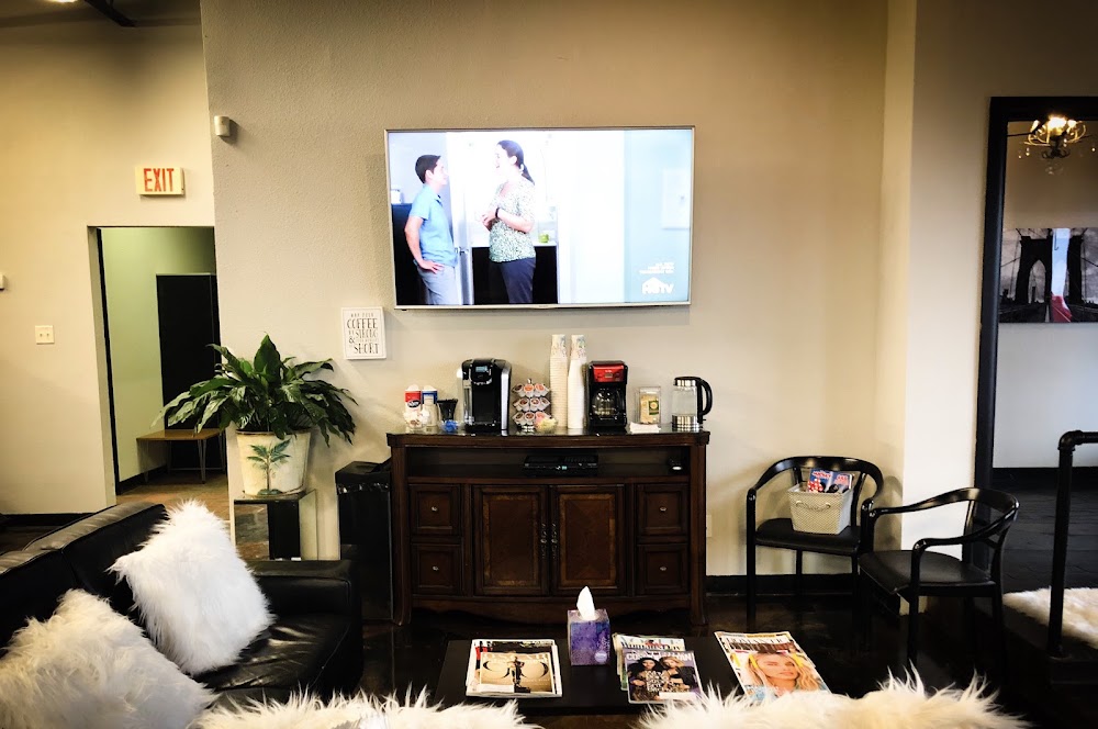 Maise Salon & Suites view 5