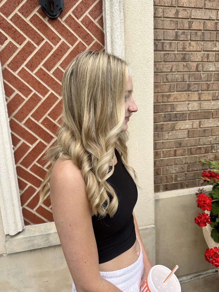 Mamma Mia beauty salon LLC primary photo