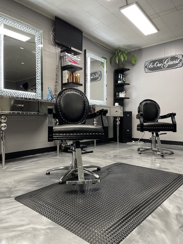 Maria's Hair Studio primary photo