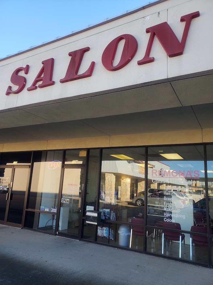 Marianna's Salon view 5