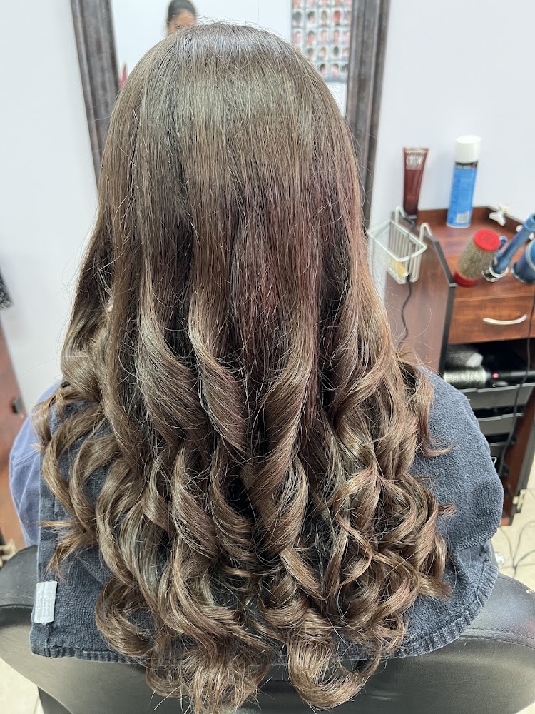 Mary's Beauty Hair Salon view 4