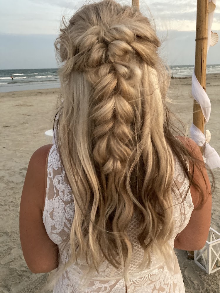 MaryAnn's Coastal Hair Salon view 2