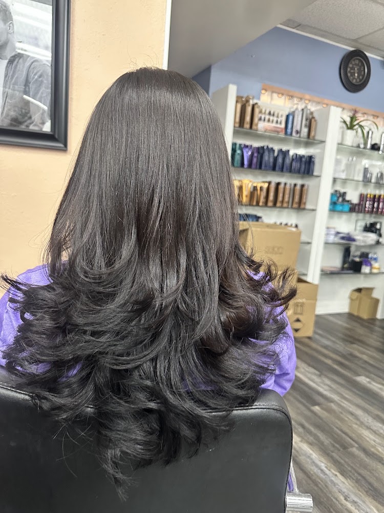 Mayra's Beauty Salon view 5